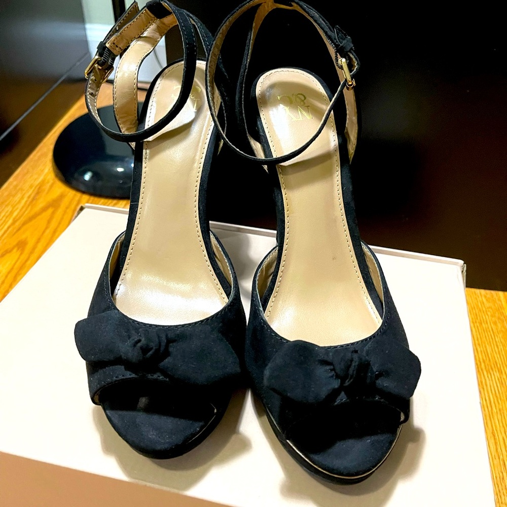 NY&C platform ankle heels
